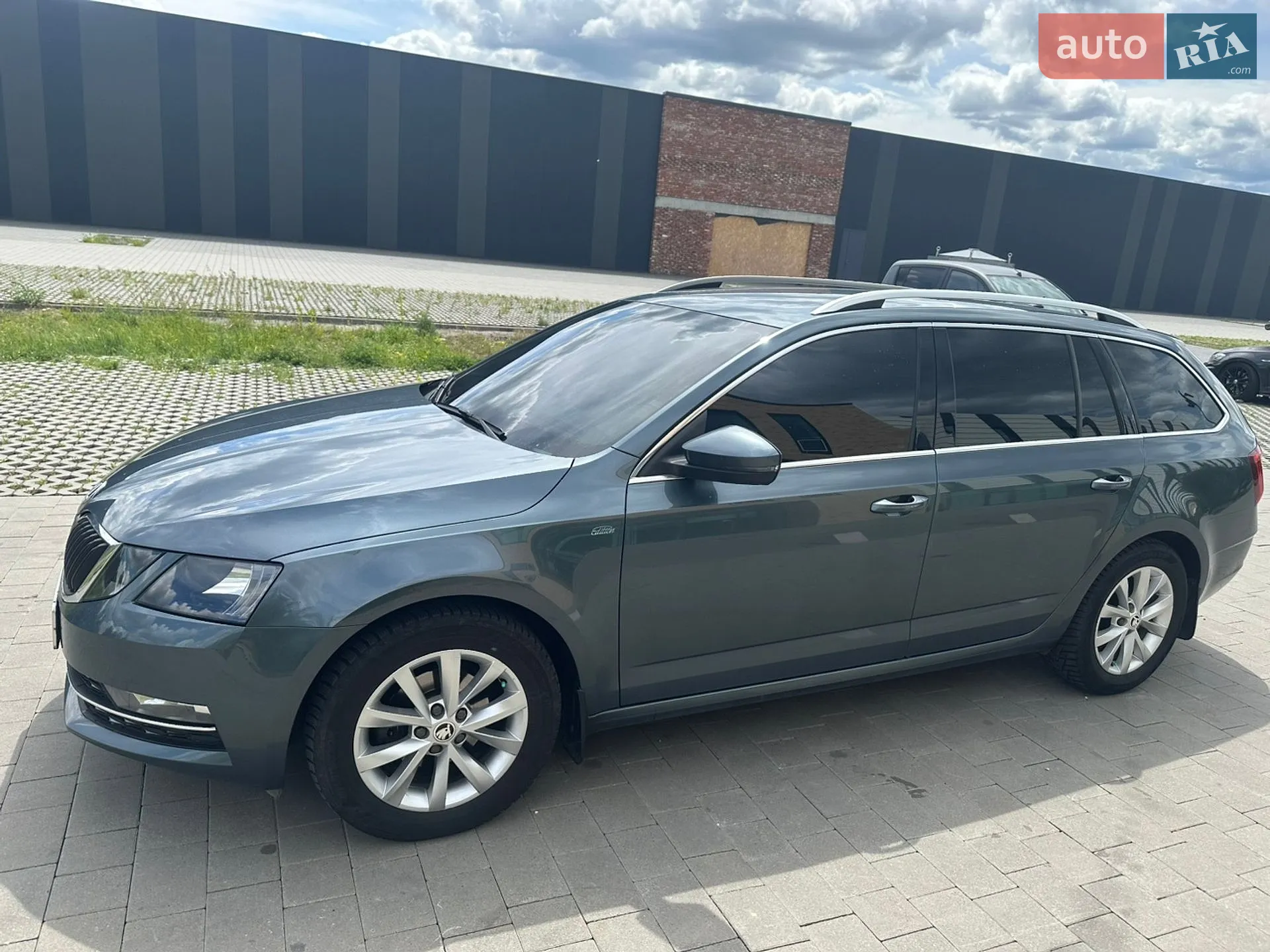 2018 Skoda Octavia - фото 1