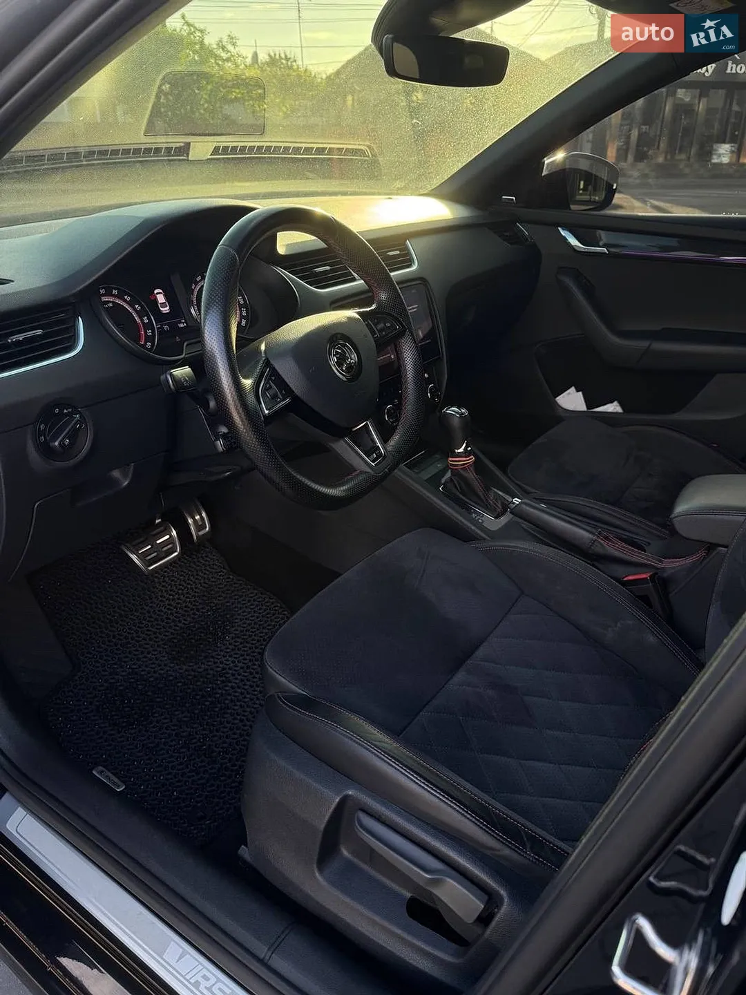 2019 Skoda Octavia - мініатюра 9