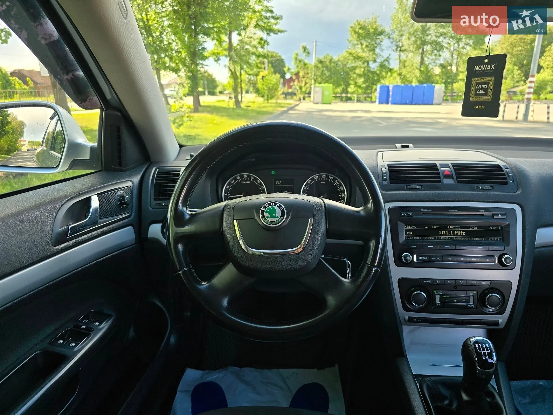2011 Skoda Octavia - мініатюра 28