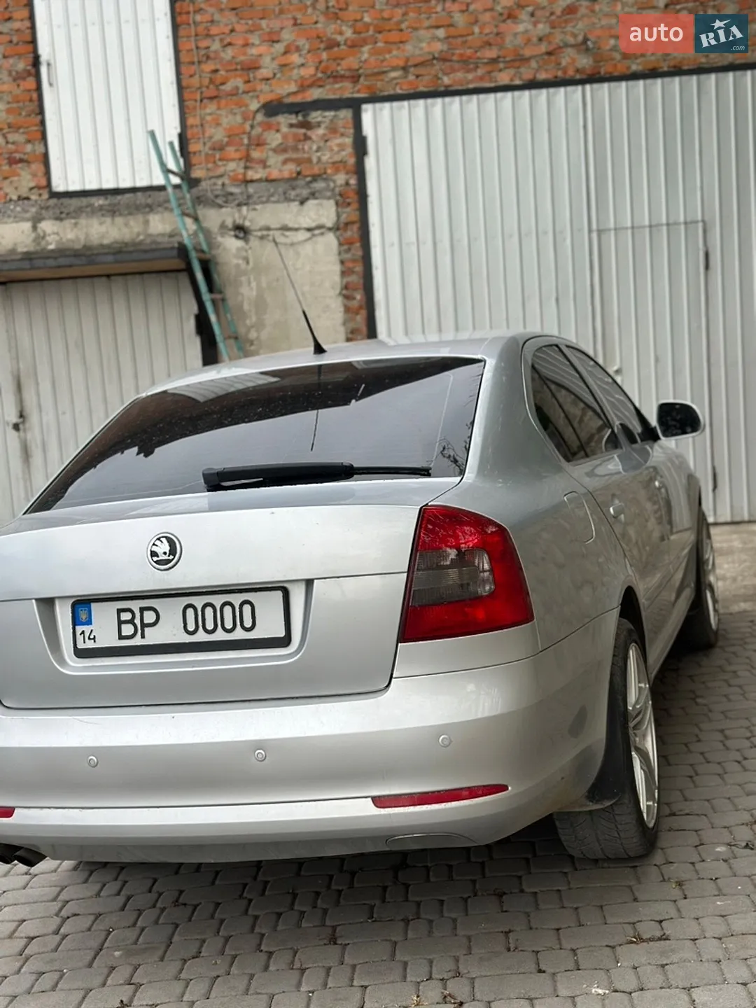 2010 Skoda Octavia - мініатюра 12