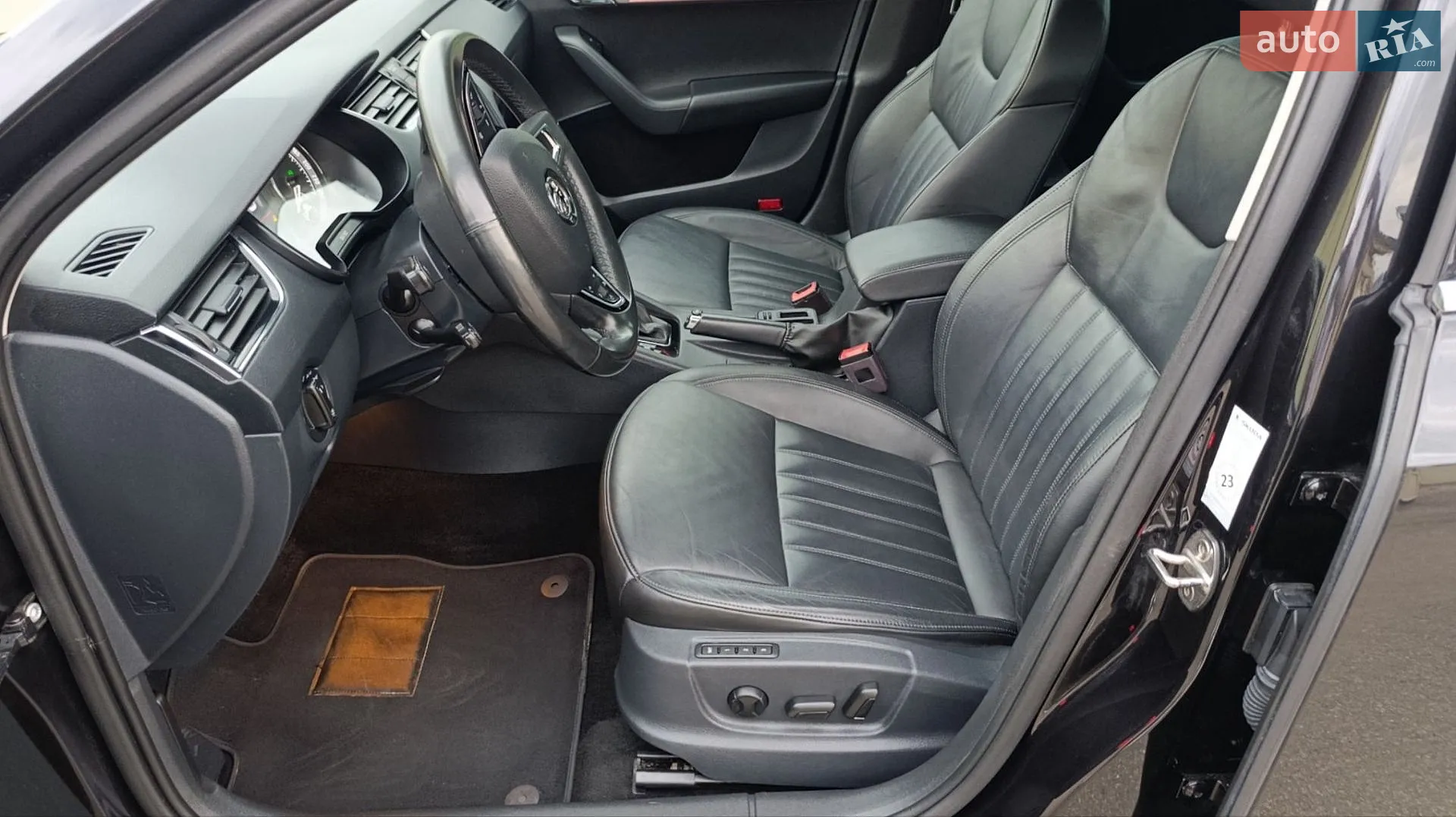 2019 Skoda Octavia - фото 1