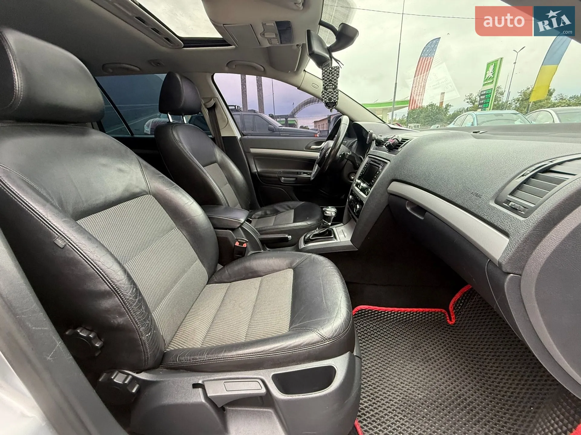 2012 Skoda Octavia - мініатюра 16
