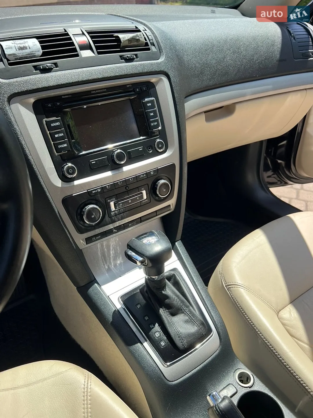 2012 Skoda Octavia - мініатюра 42