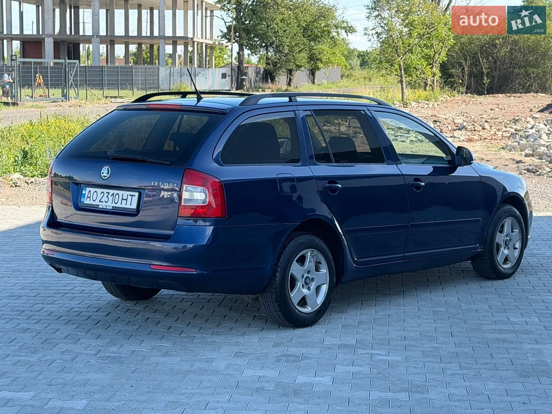 2010 Skoda Octavia - мініатюра 3