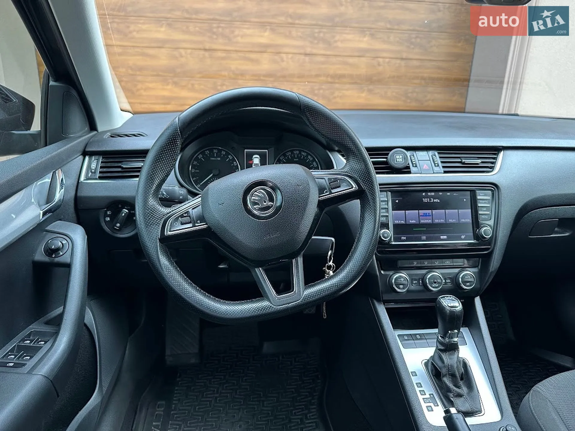 2014 Skoda Octavia - мініатюра 12
