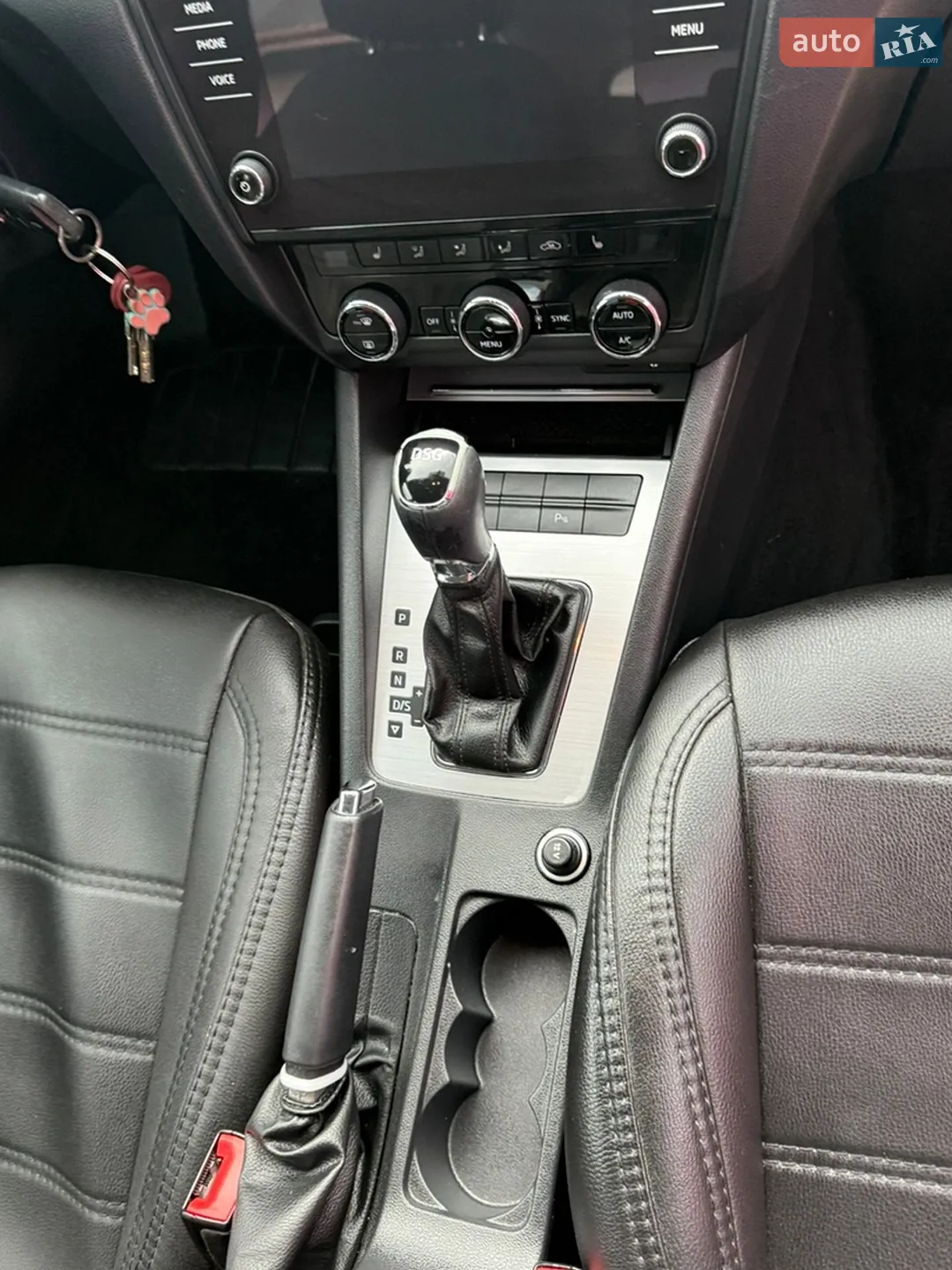 2017 Skoda Octavia - мініатюра 3