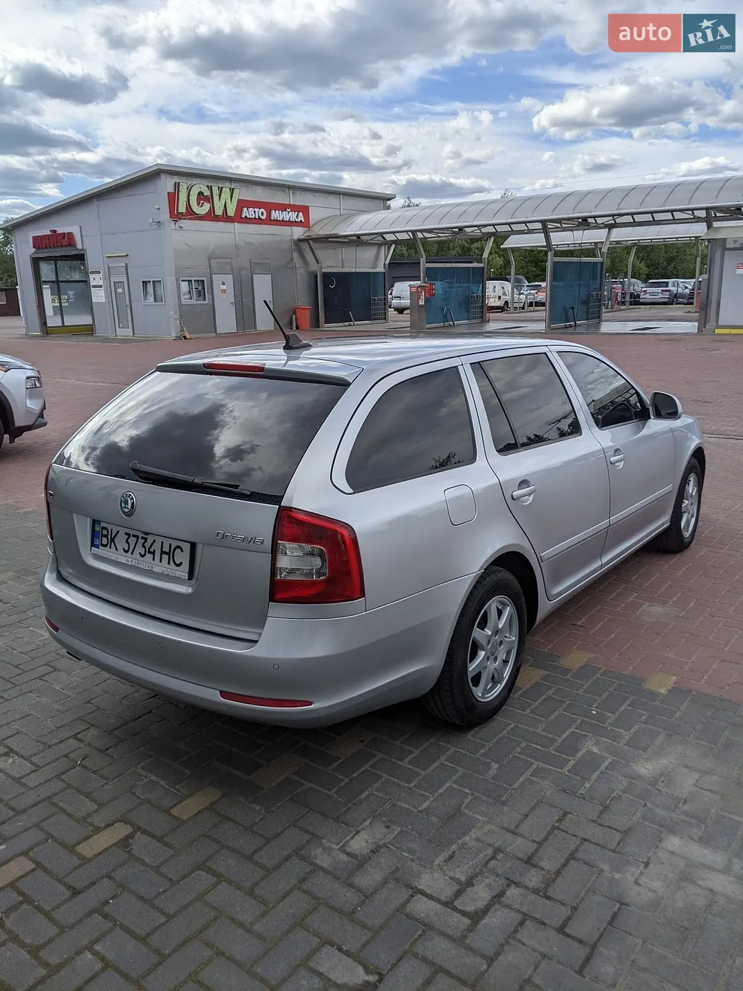 2011 Skoda Octavia - мініатюра 9