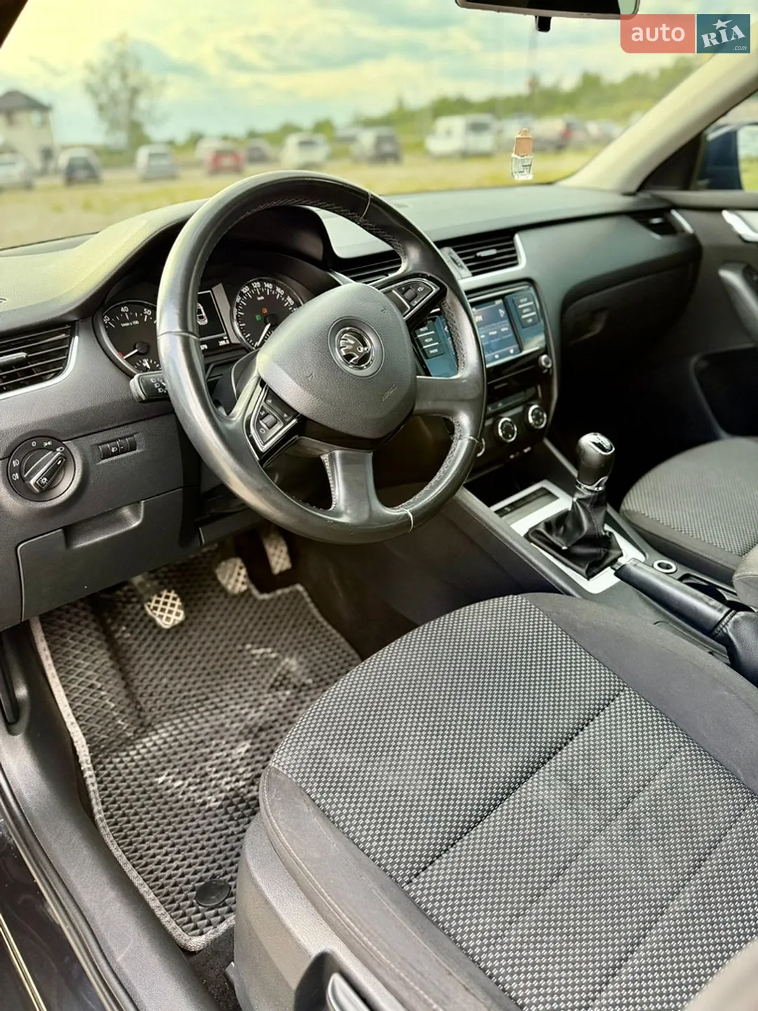 2014 Skoda Octavia - мініатюра 25