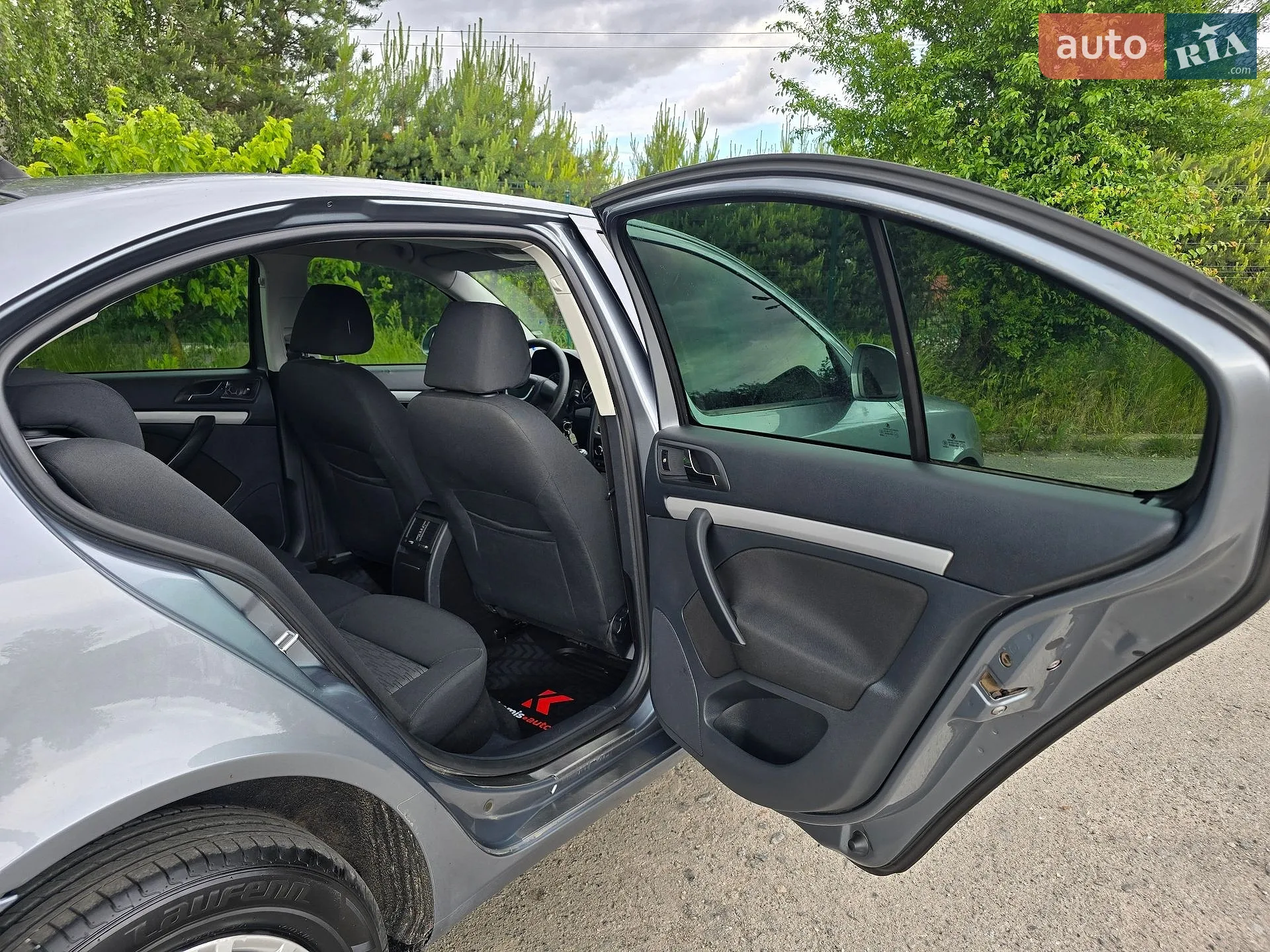 2012 Skoda Octavia - мініатюра 48