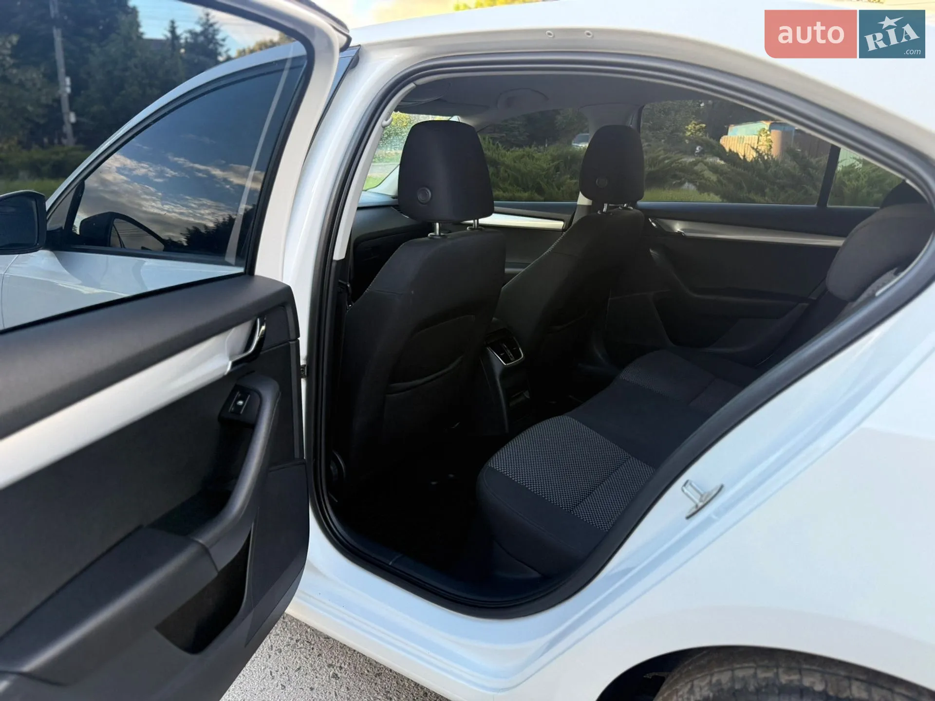2016 Skoda Octavia - мініатюра 30