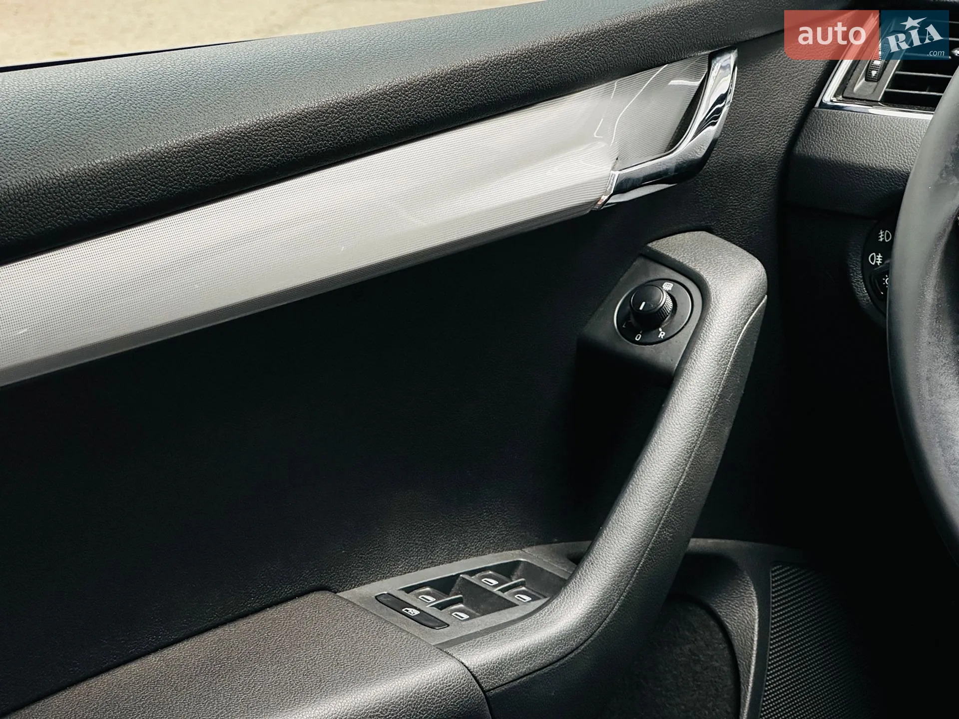 2013 Skoda Octavia - мініатюра 31