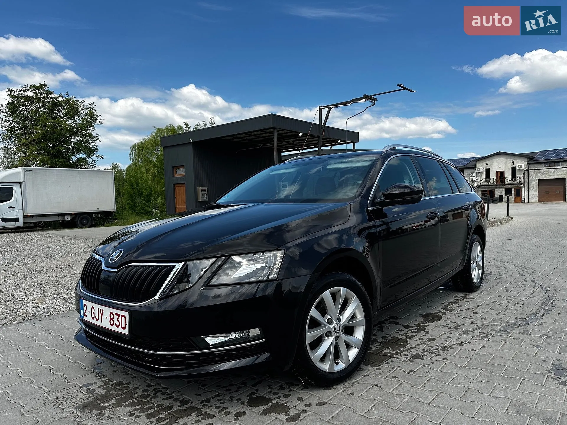 2017 Skoda Octavia - мініатюра 2
