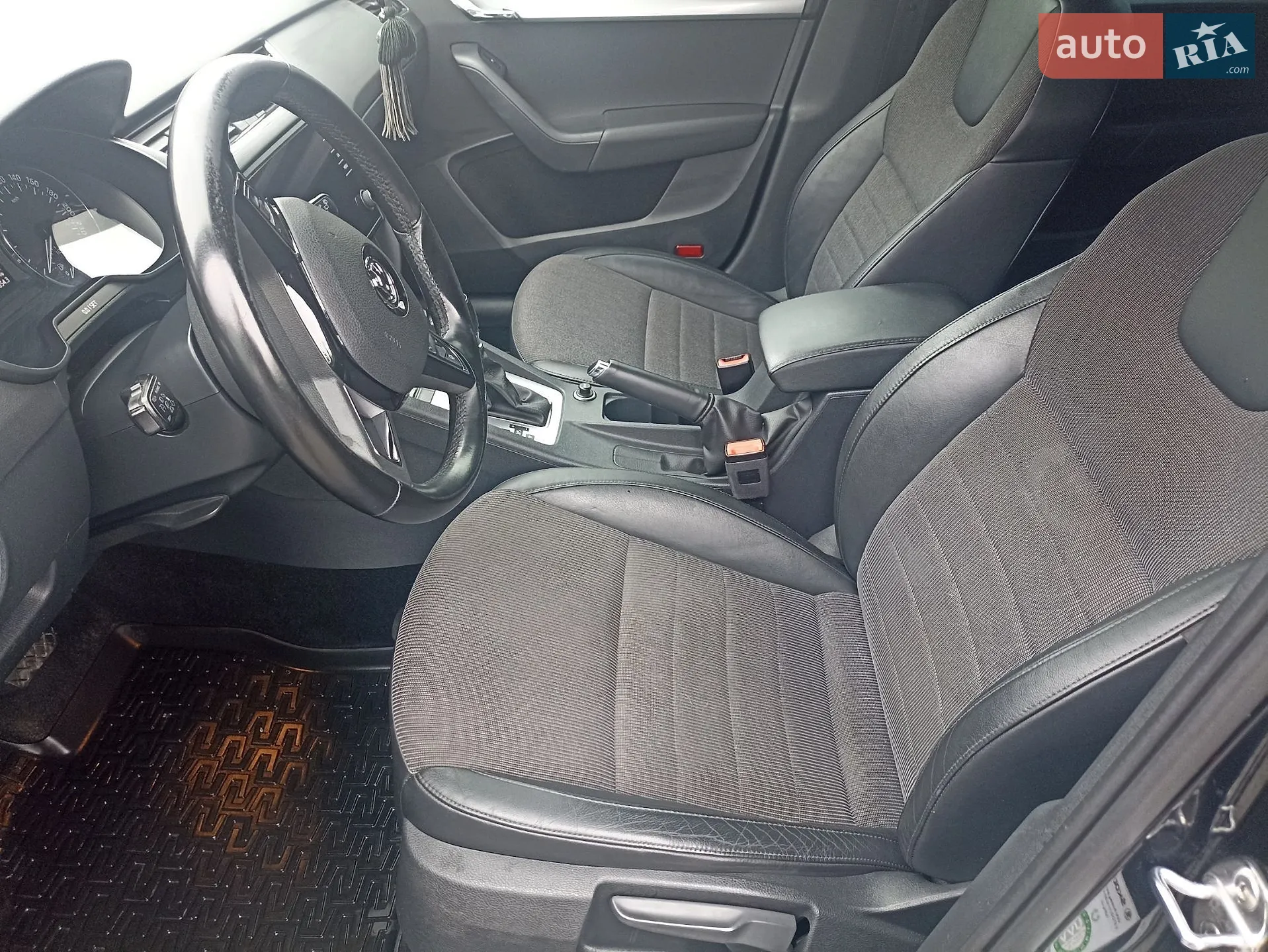 2014 Skoda Octavia - мініатюра 19