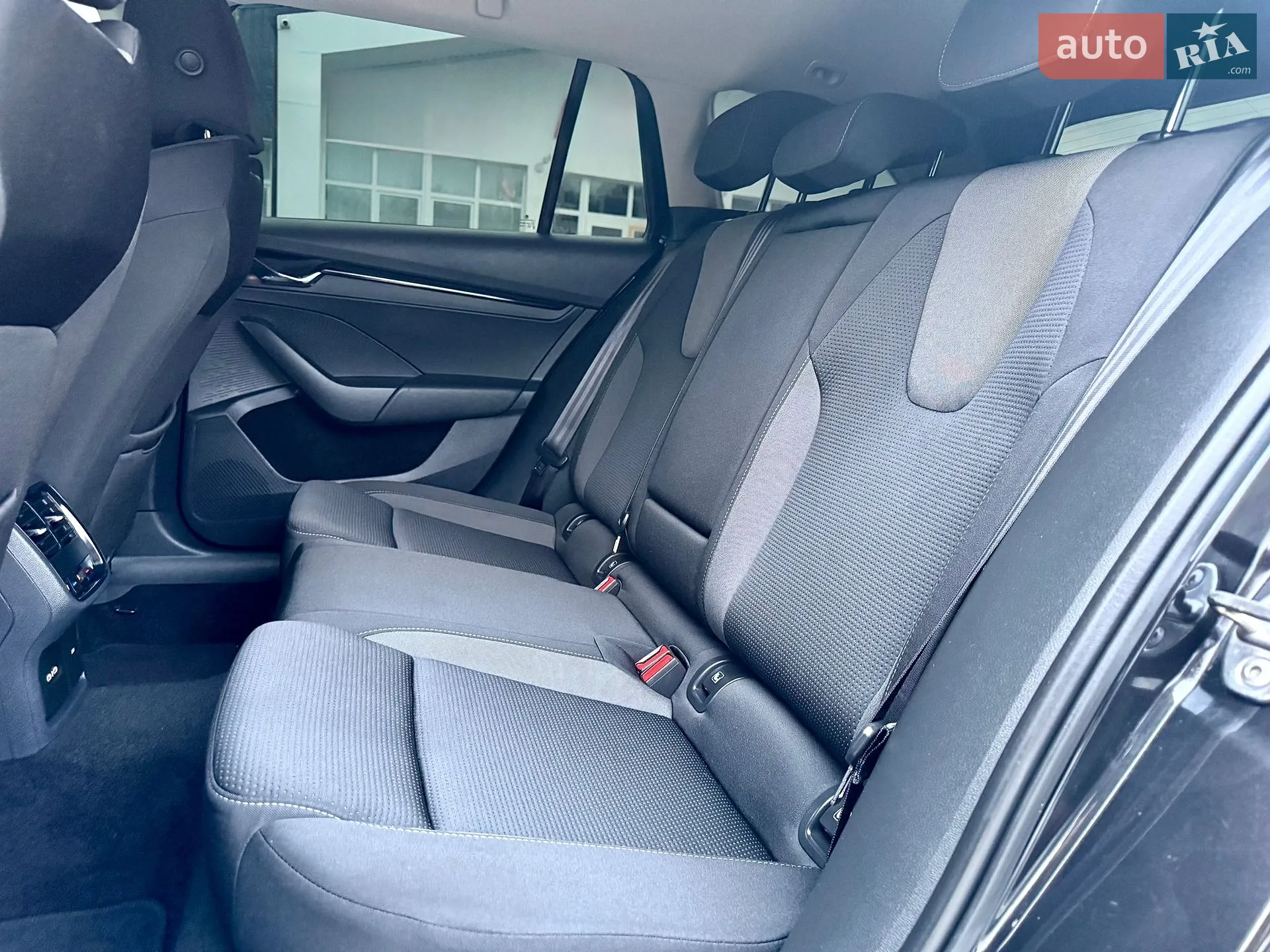2023 Skoda Octavia - мініатюра 111