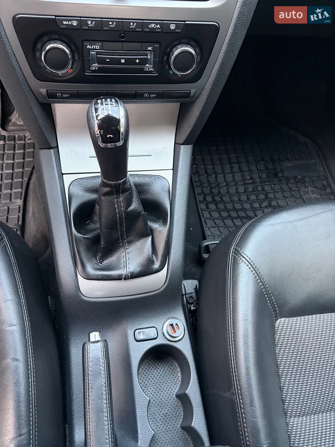 2011 Skoda Octavia - мініатюра 26