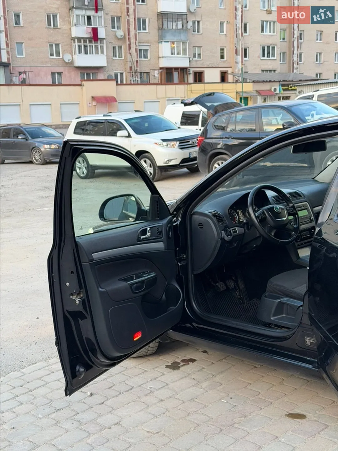 2011 Skoda Octavia - мініатюра 14
