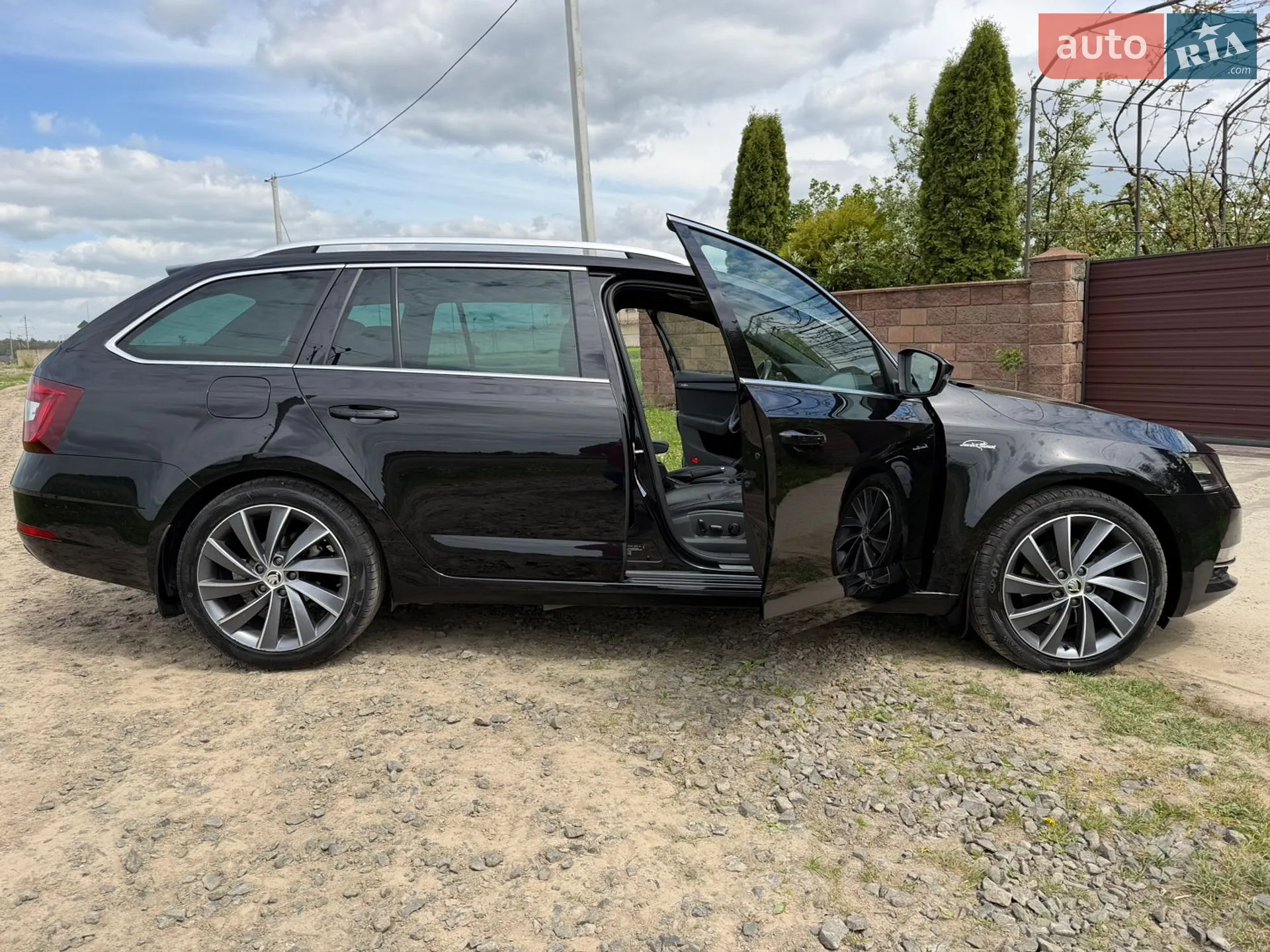 2019 Skoda Octavia - мініатюра 32