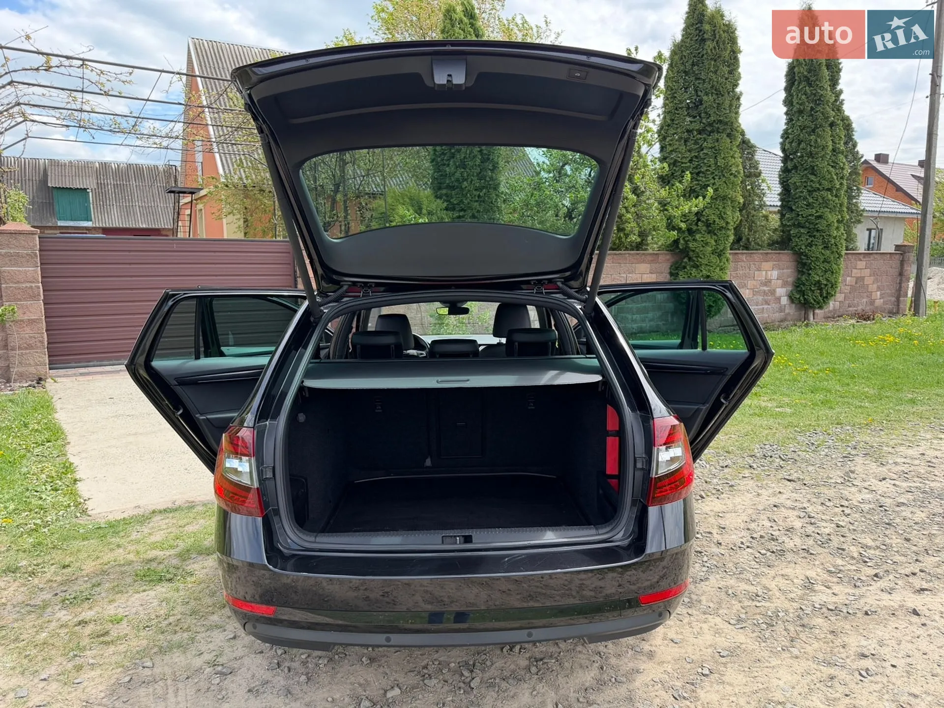 2019 Skoda Octavia - мініатюра 43