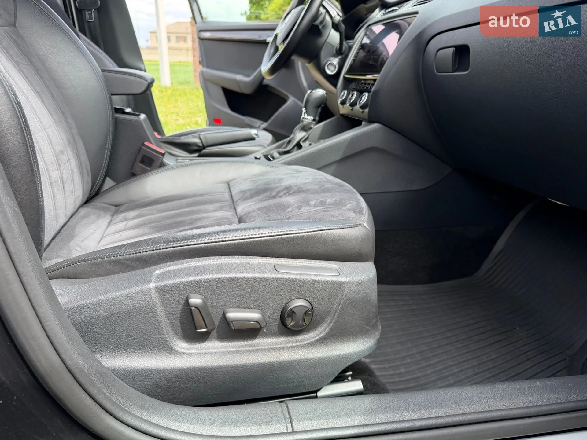 2019 Skoda Octavia - мініатюра 66