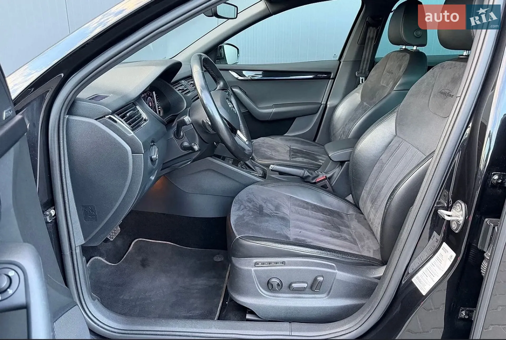 2019 Skoda Octavia - мініатюра 121