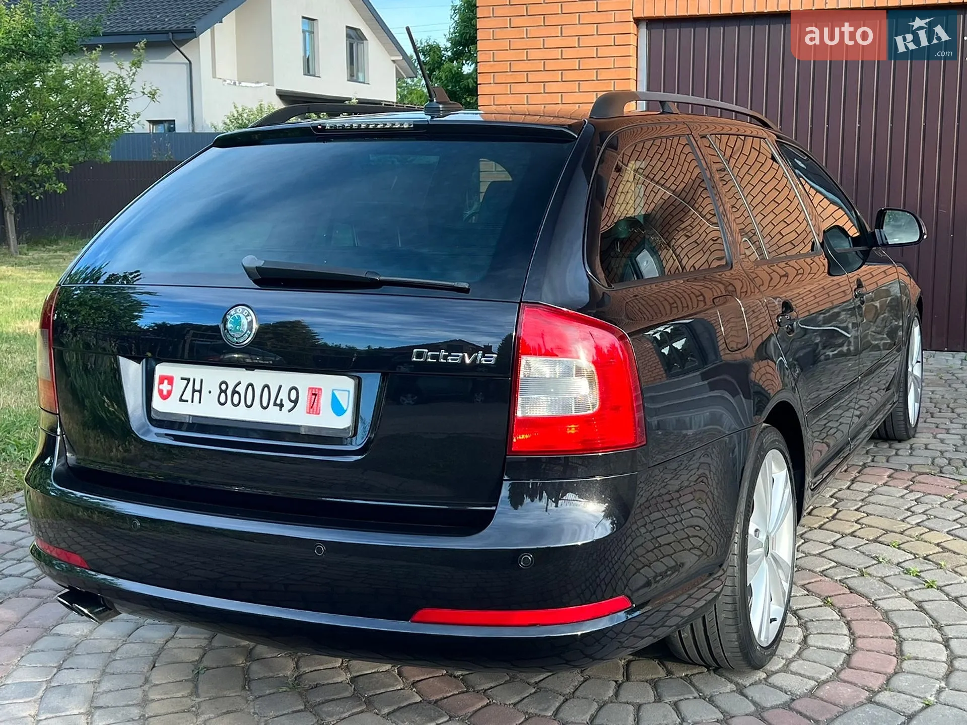 2010 Skoda Octavia - мініатюра 23
