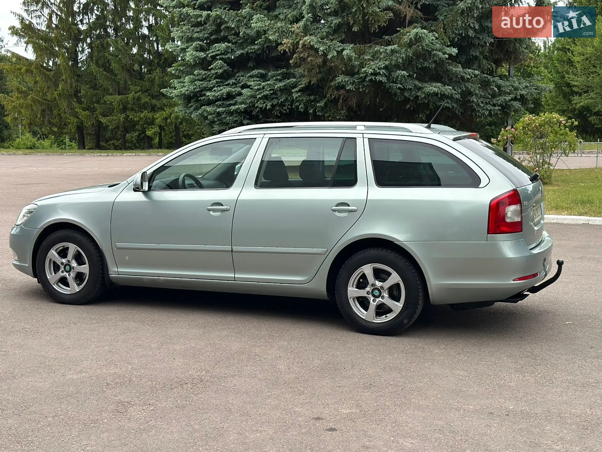 2011 Skoda Octavia - мініатюра 2