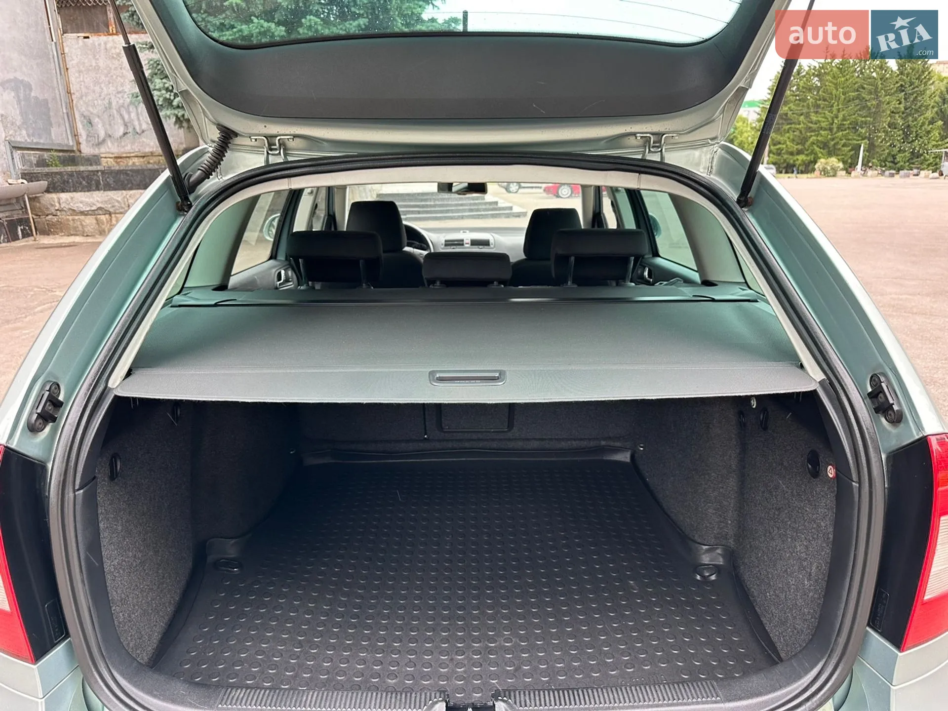 2011 Skoda Octavia - мініатюра 15