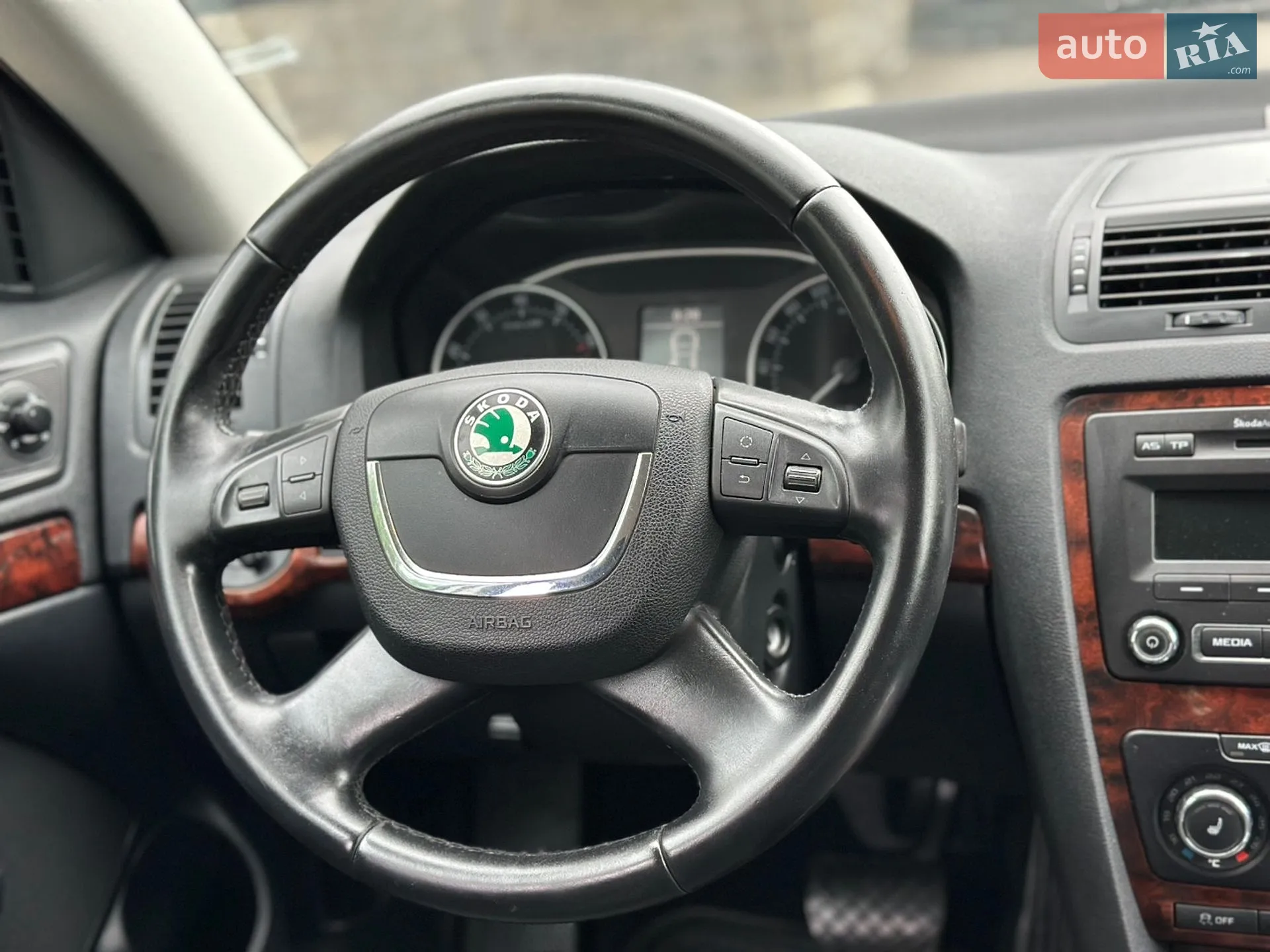 2011 Skoda Octavia - мініатюра 35