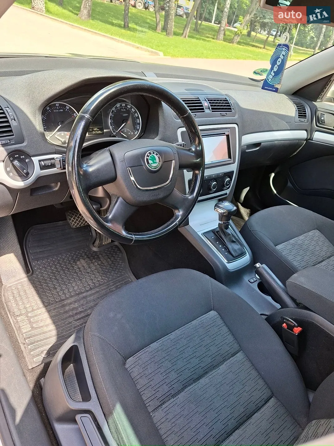 2011 Skoda Octavia - мініатюра 15