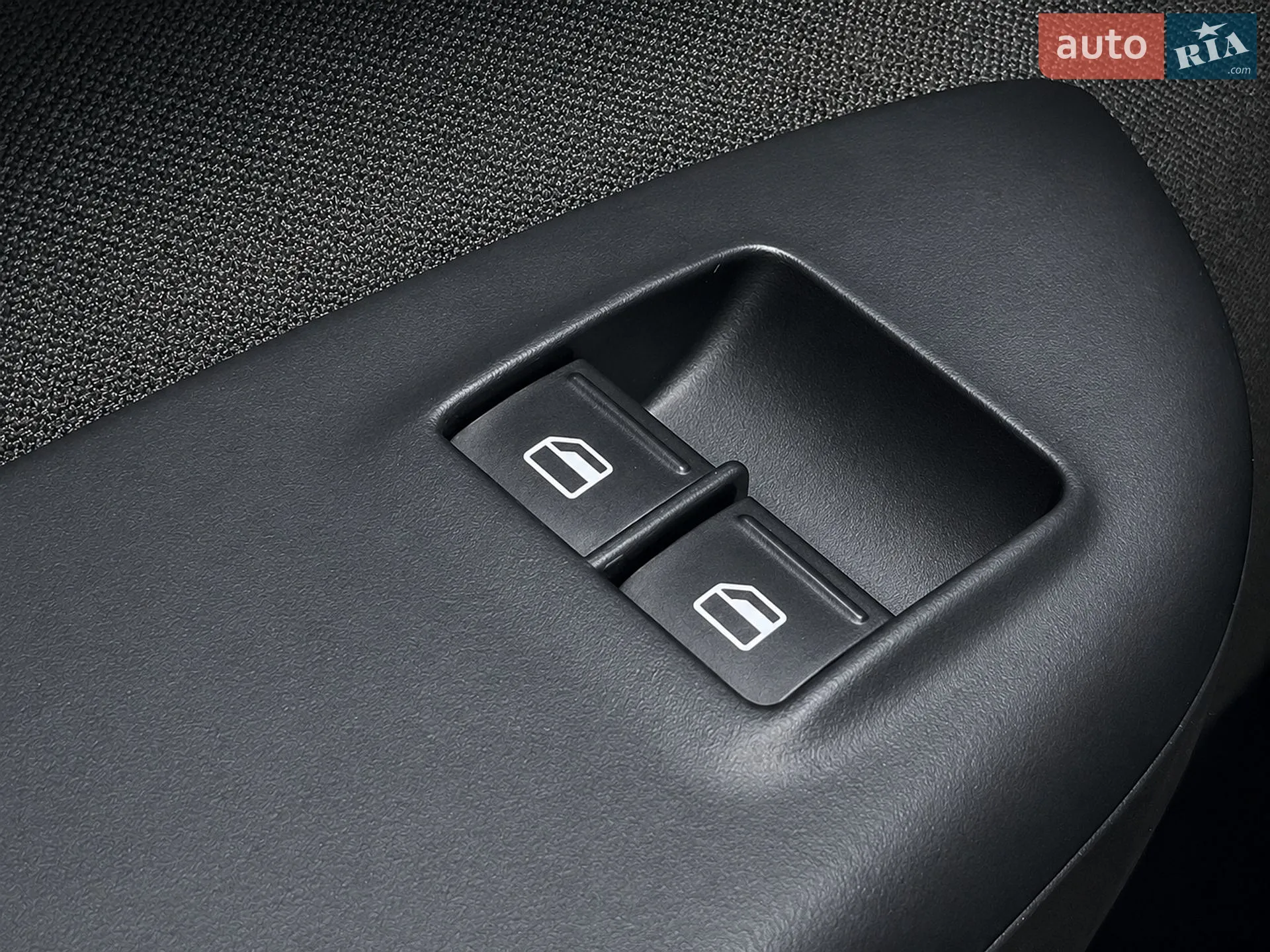 2010 Skoda Octavia - мініатюра 13