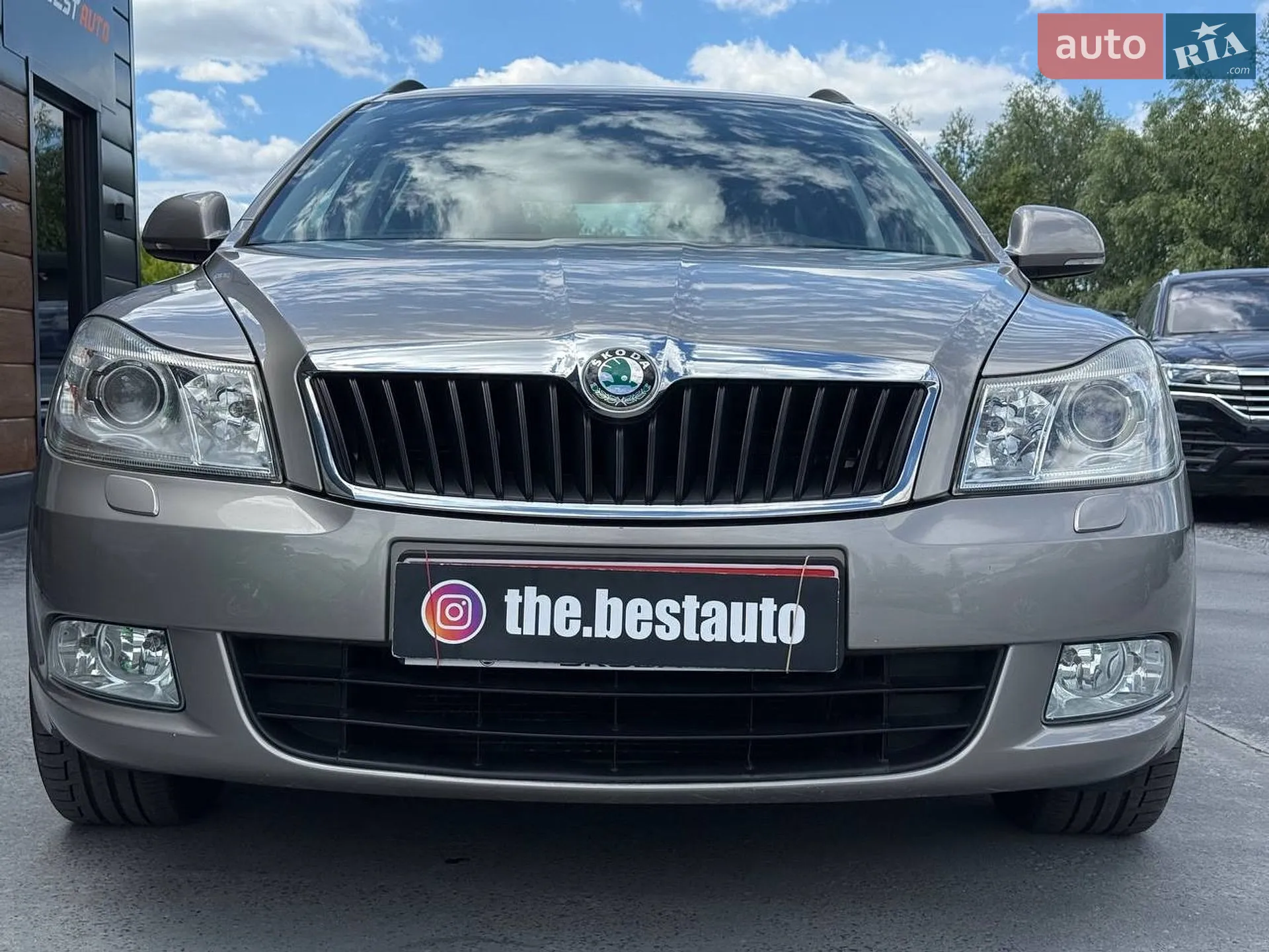 2011 Skoda Octavia - мініатюра 11