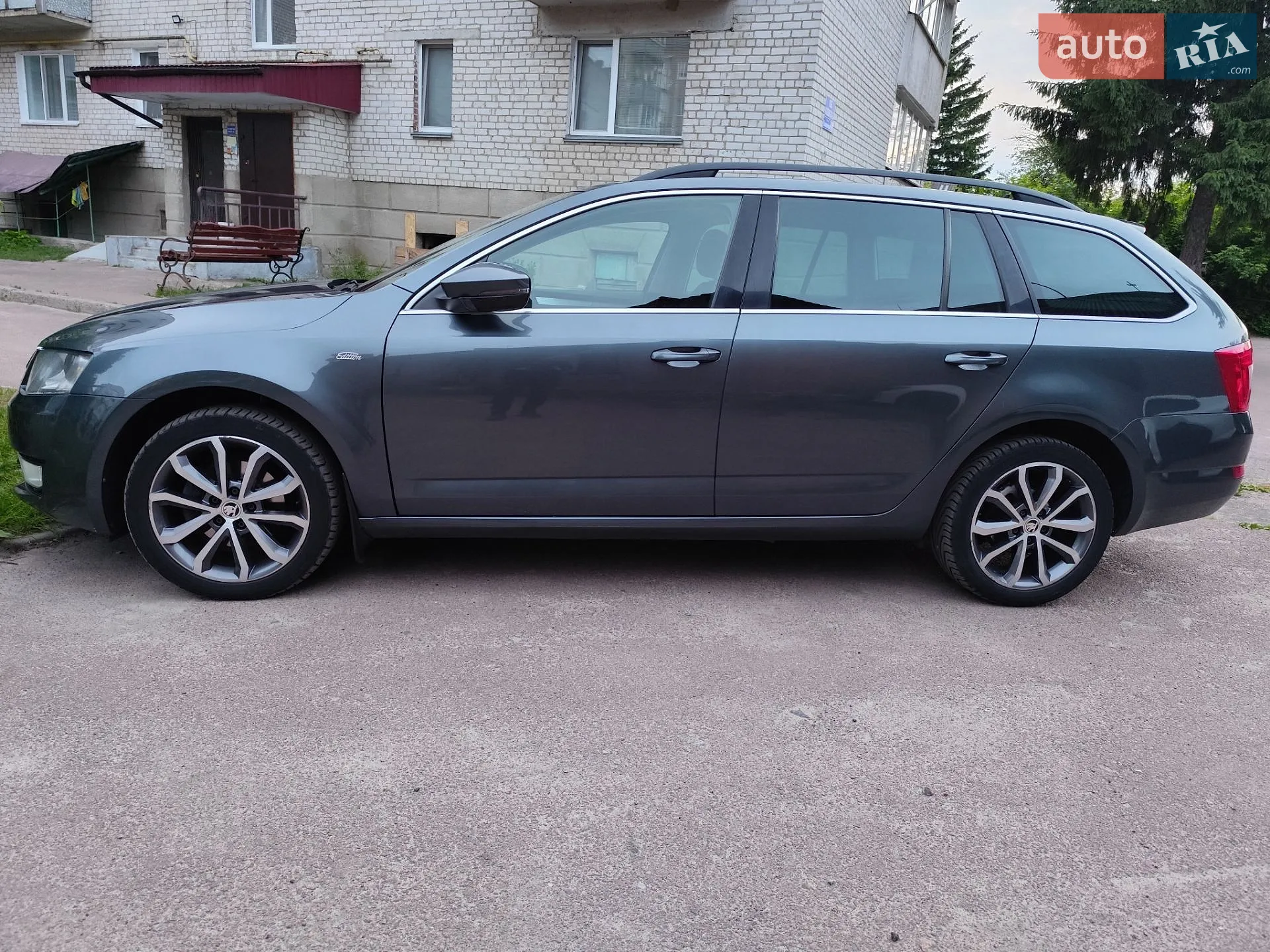 2015 Skoda Octavia - мініатюра 10