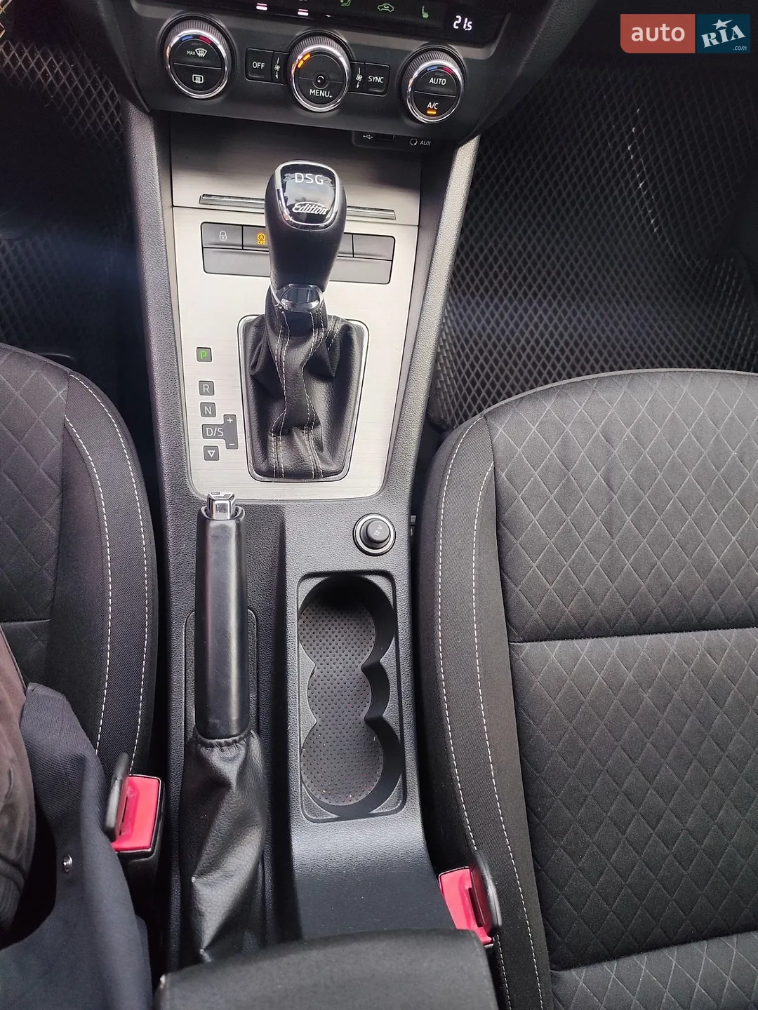 2015 Skoda Octavia - мініатюра 31