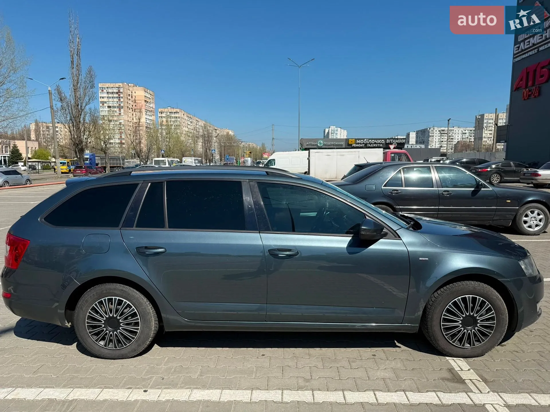 2016 Skoda Octavia - мініатюра 2