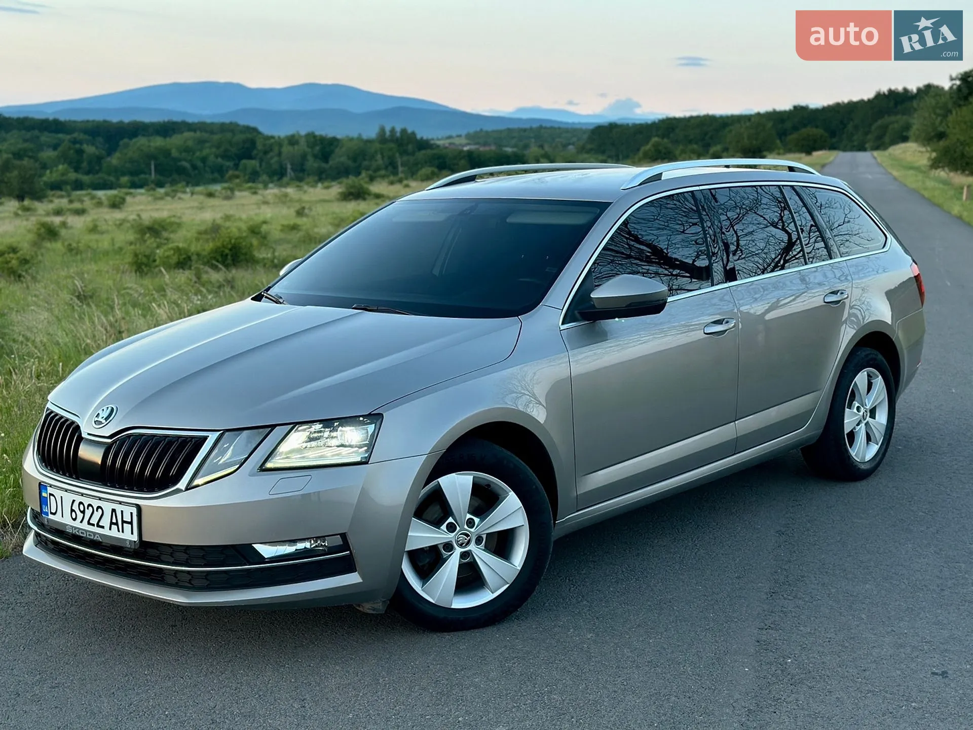 2019 Skoda Octavia - мініатюра 4