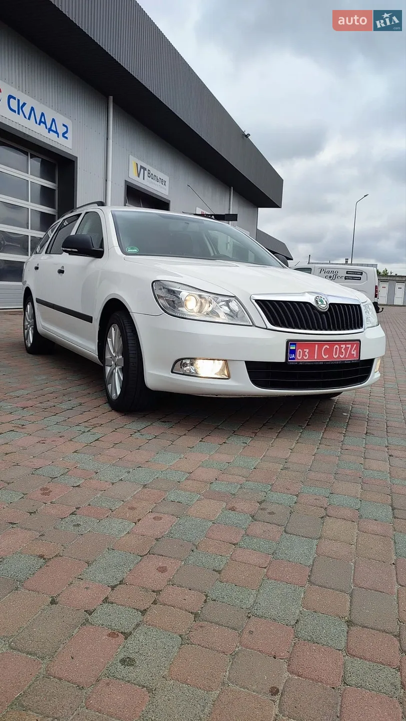 2011 Skoda Octavia - мініатюра 9
