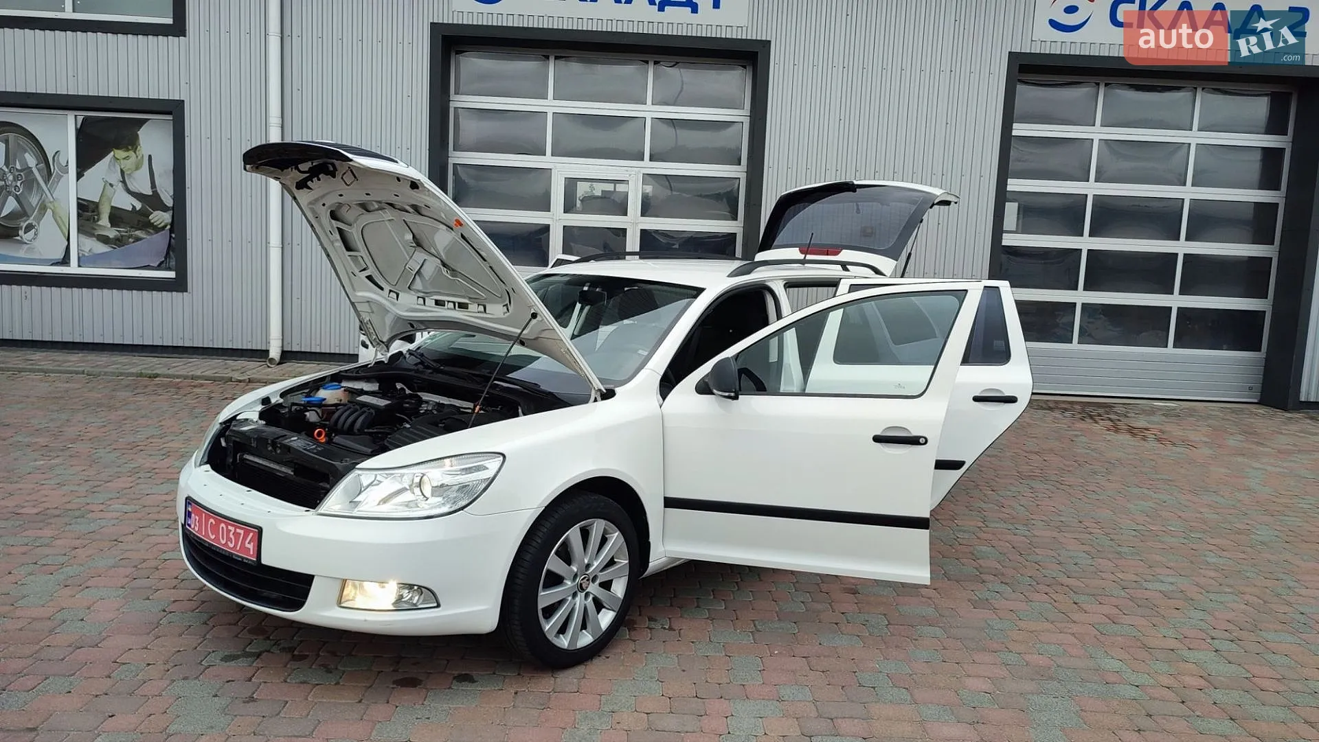 2011 Skoda Octavia - мініатюра 85