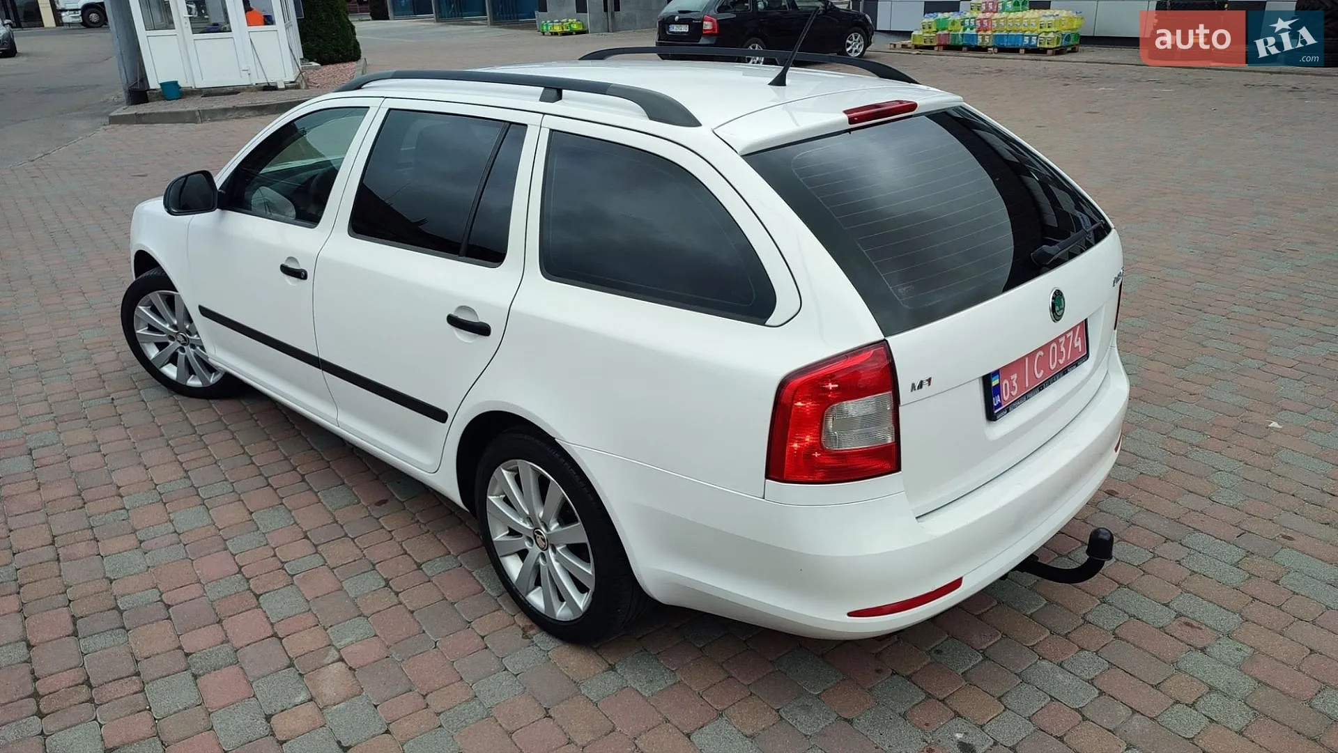 2011 Skoda Octavia - мініатюра 105