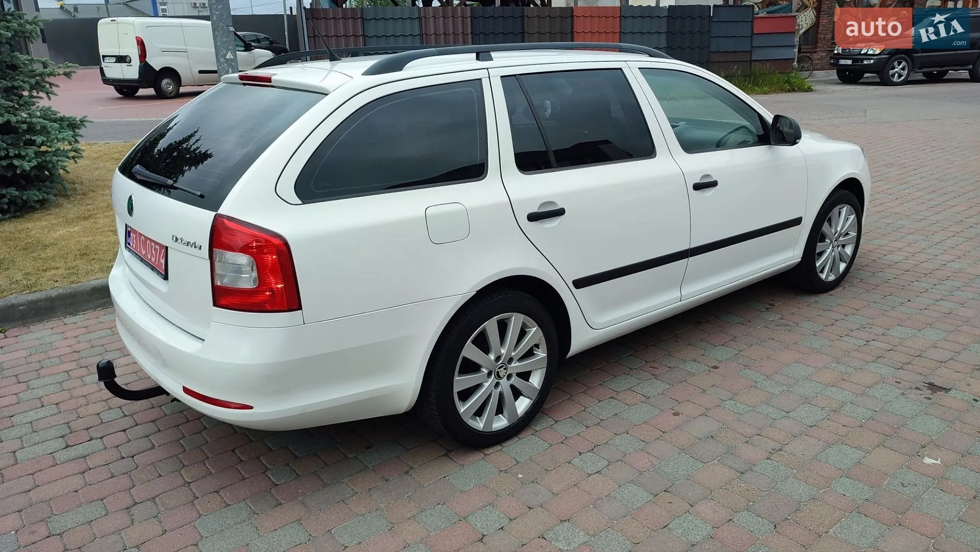 2011 Skoda Octavia - мініатюра 111
