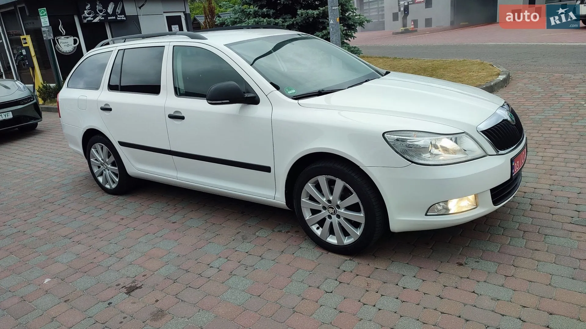 2011 Skoda Octavia - мініатюра 114