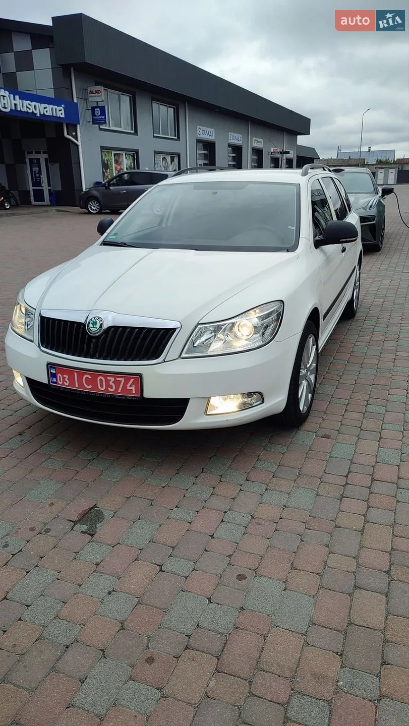 2011 Skoda Octavia - мініатюра 115