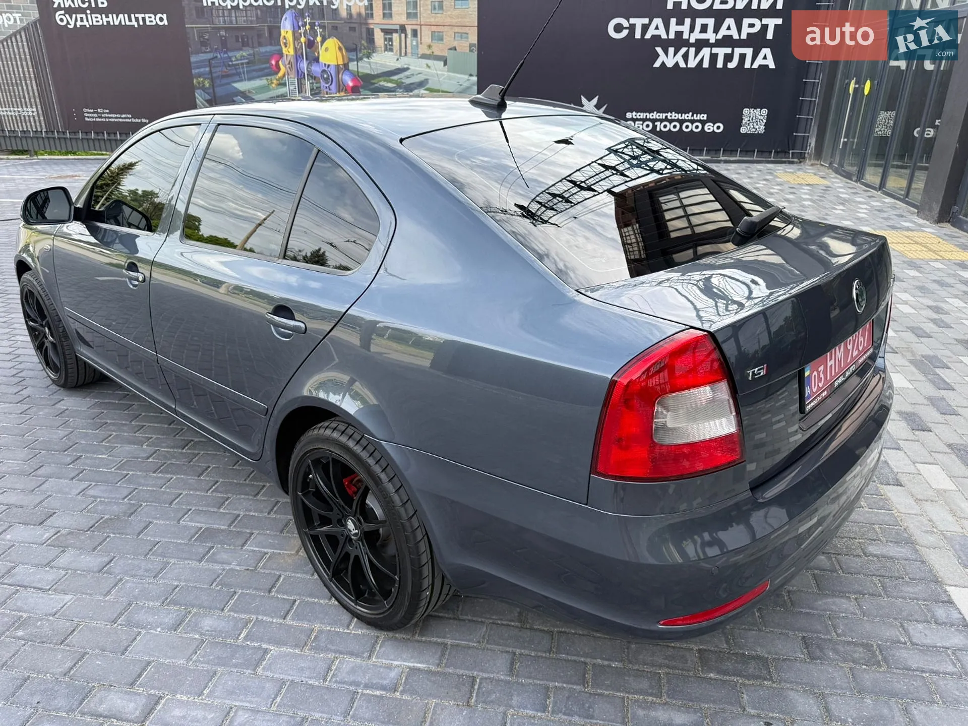 2010 Skoda Octavia - мініатюра 17