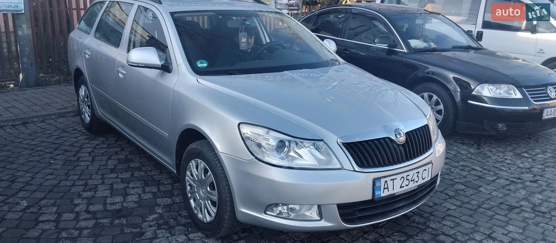 2011 Skoda Octavia - мініатюра 3