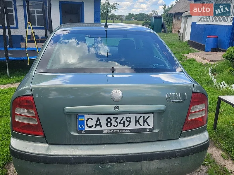 Skoda Octavia 2003 VIN TMBBL41U138702603 фото оголошення 4 з 52
