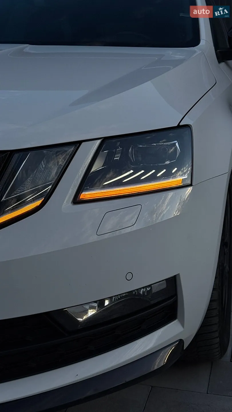 2019 Skoda Octavia - мініатюра 12