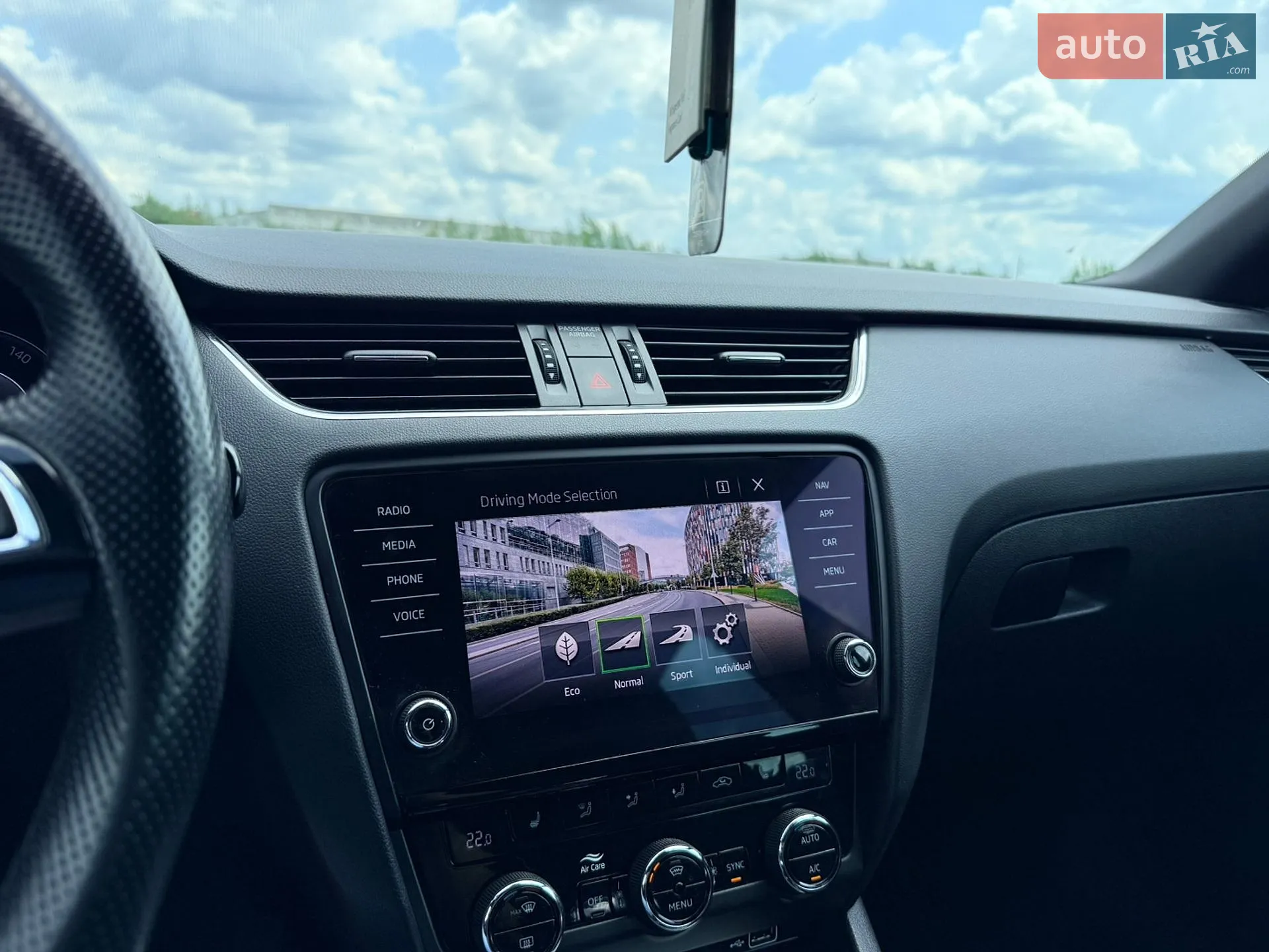 2019 Skoda Octavia - мініатюра 21