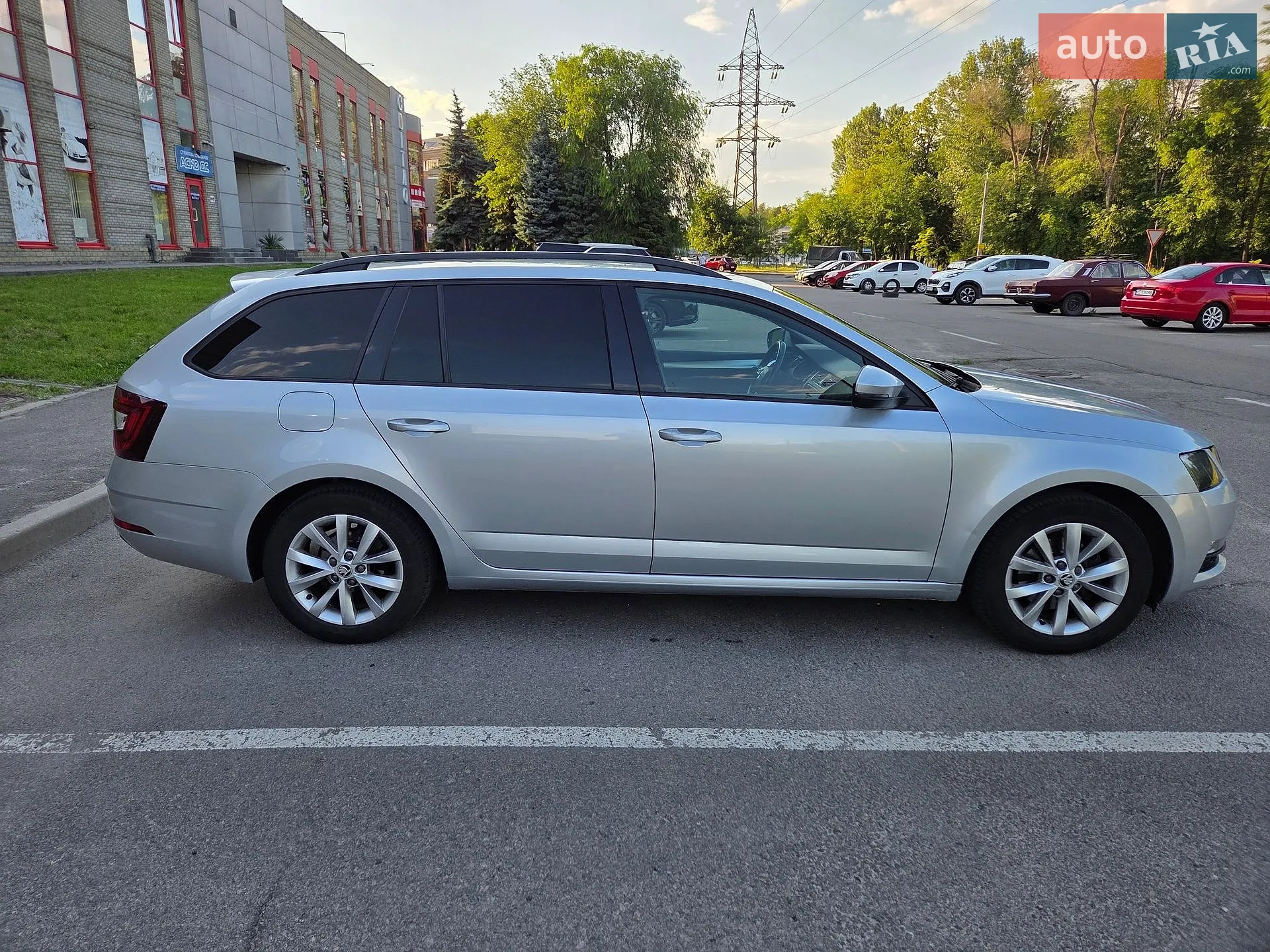 2019 Skoda Octavia - мініатюра 8