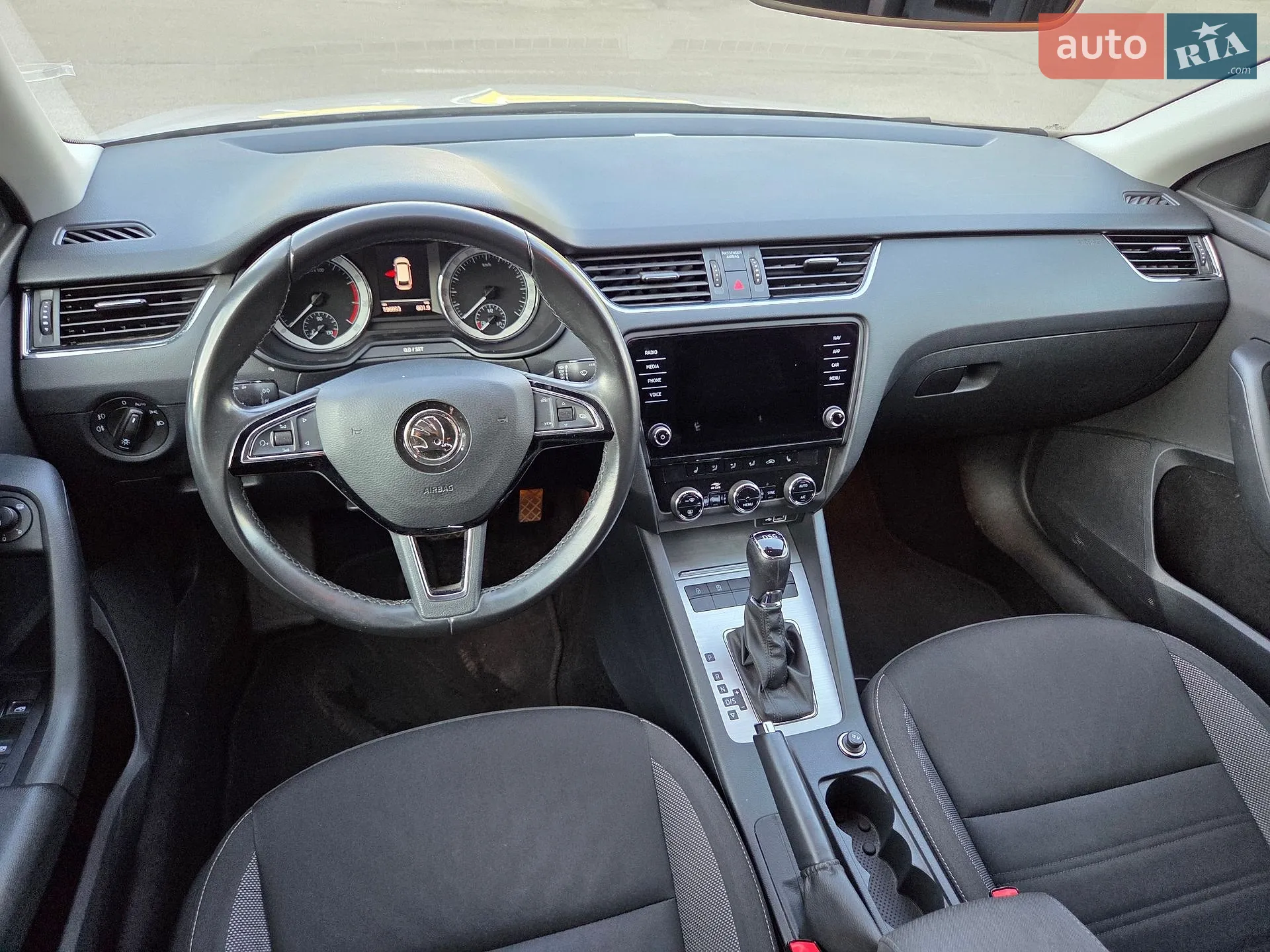 2019 Skoda Octavia - мініатюра 31
