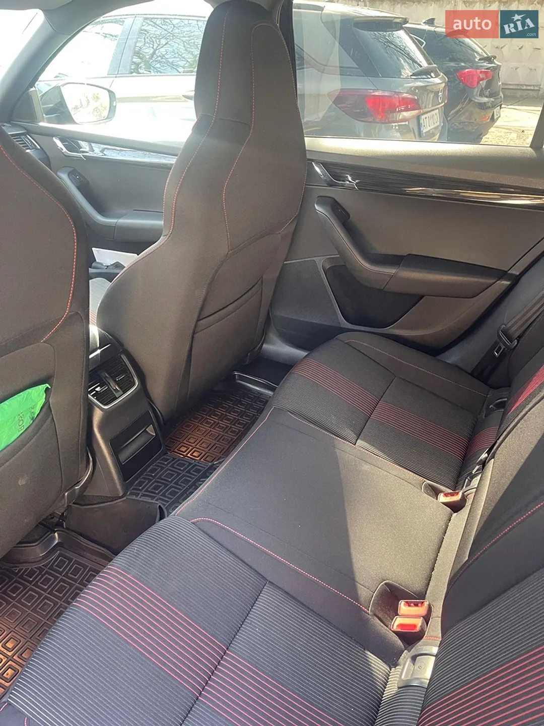 2018 Skoda Octavia - мініатюра 12