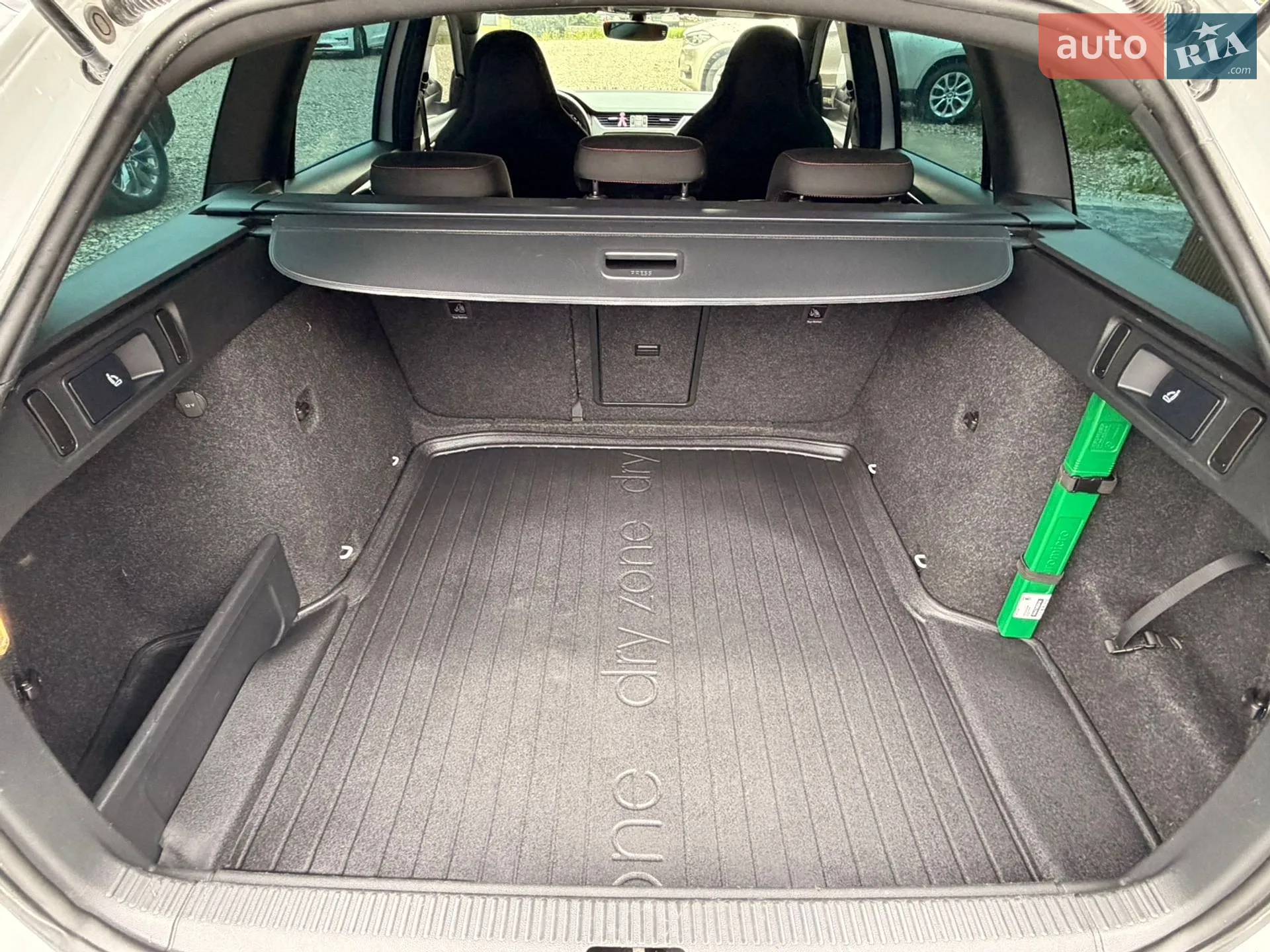 2019 Skoda Octavia - мініатюра 28